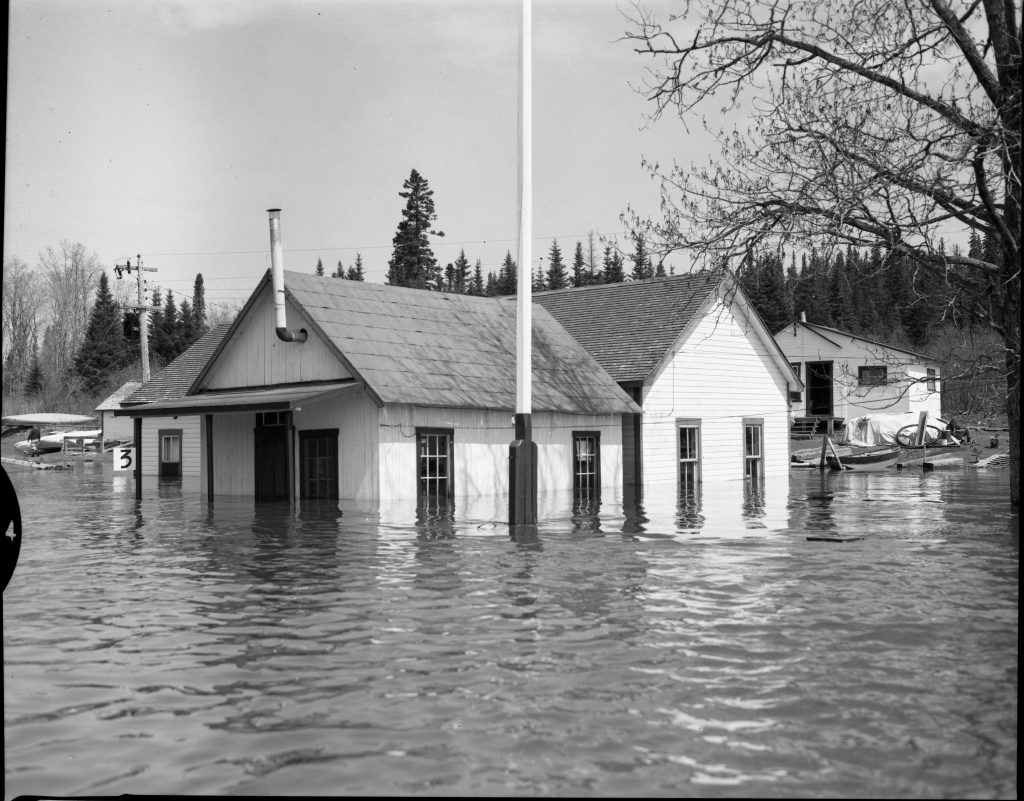 Carte interactive et données historiques d'inondation (Canada)